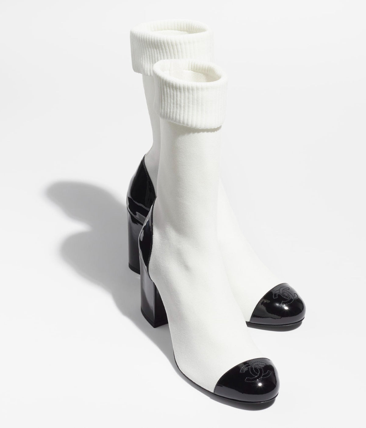 CHANEL SHORT BOOTS WHITE BLACK KNIT PATENT CALFSKIN